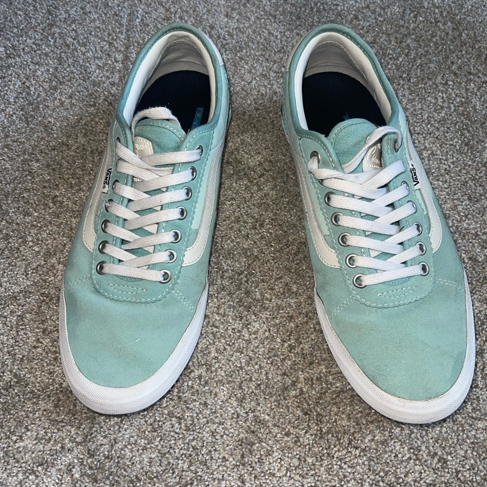 Chima Pro 2 Suede  Skate Vans in Aqua haze